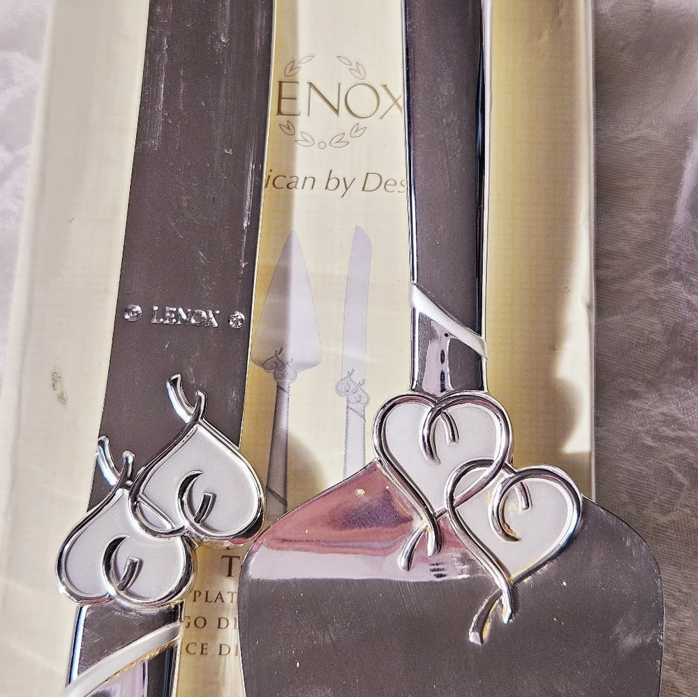 Lenox cake server and knife set Special Occasion or wedding NIB